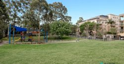 Top-Floor Apartment with Bright Interiors and Scenic District Views