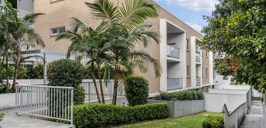 Stylish, Convenient, Small Complex Apartment In A Prime Growth Location