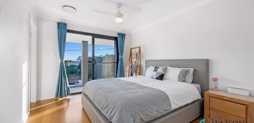 Modern 4-Bedroom Duplex in Prime Location