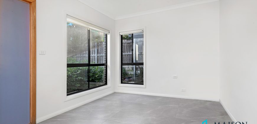 Modern 4-Bedroom Duplex in Prime Location