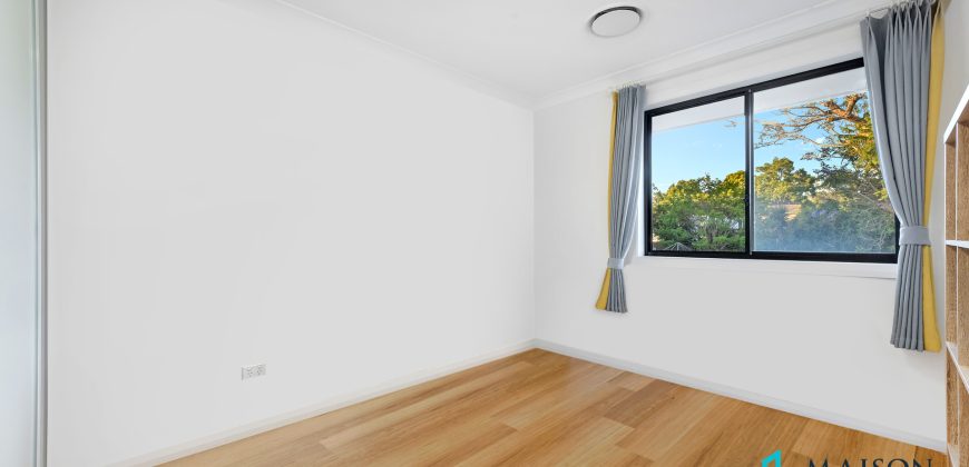 Modern 4-Bedroom Duplex in Prime Location