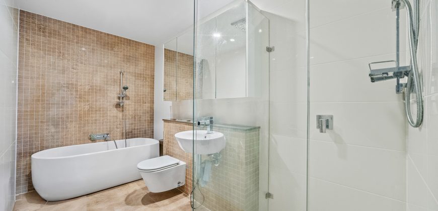 Modern 2-Bedroom Apartment with District Views in a Peaceful Setting