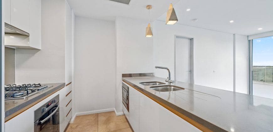 Modern 2-Bedroom Apartment with District Views in a Peaceful Setting