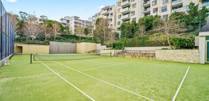 Modern 2-Bedroom Apartment with District Views in a Peaceful Setting