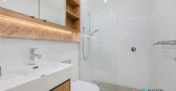 Sunlit Corner Apartment in a Peaceful yet Convenient Hornsby Location