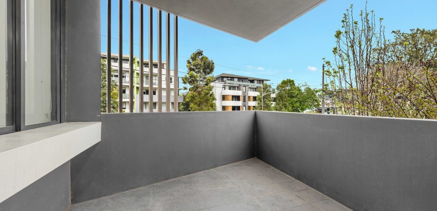 Sunlit Corner Apartment in a Peaceful yet Convenient Hornsby Location