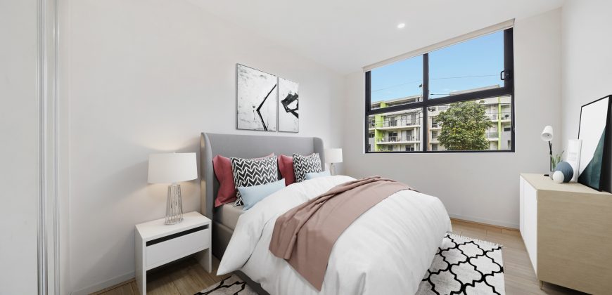 Sunlit Corner Apartment in a Peaceful yet Convenient Hornsby Location