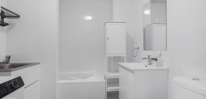 Sold By Sandy Shi of “Maison Bridge Property”