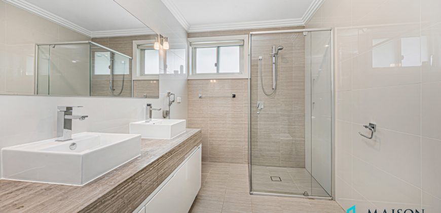 Spacious 4-Bedroom Duplex in a Prime Rydalmere Location