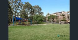 Top-Floor Apartment with Bright Interiors and Scenic District Views