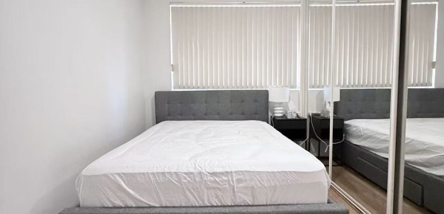 Modern Renovated 2-Bedroom Unit with Lock Up Garage – Furnished Option Available