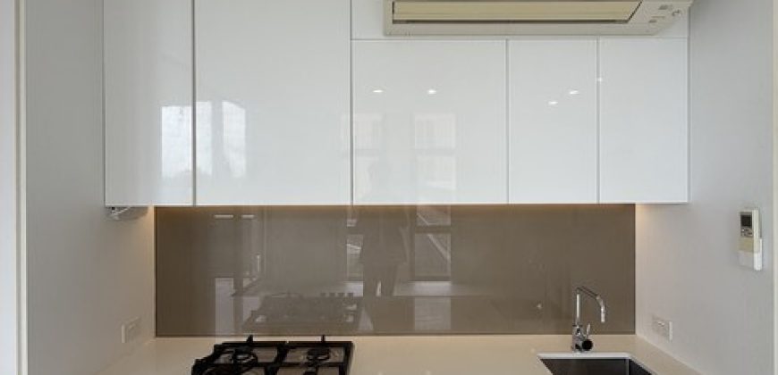 Modern 1 Bedroom Apartment In Prime Parramatta Location (Entrance at Baludarri Dr)