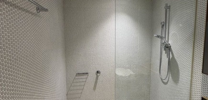 Modern 1 Bedroom Apartment In Prime Parramatta Location (Entrance at Baludarri Dr)