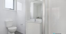 Modern 2-Bedroom Apartment with Prime Carlingford Convenience