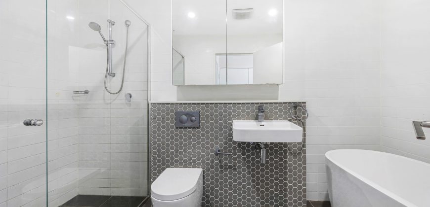 Sold By Sandy & William “Maison Bridge Property”