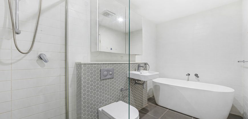 Sold By Sandy & William “Maison Bridge Property”