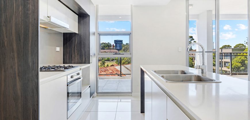 Sold By Sandy & William “Maison Bridge Property”