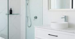 5 Bedrooms House in Heart of West Ryde