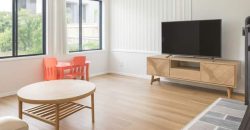 5 Bedrooms House in Heart of West Ryde