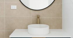 5 Bedrooms House in Heart of West Ryde