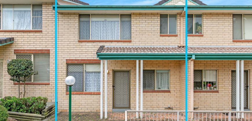 Sold By Sandy Shi & Alex Cheng of “Maison Bridge Property”