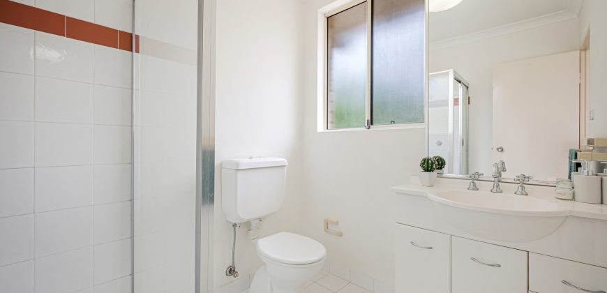 Sold By Sandy Shi & Alex Cheng of “Maison Bridge Property”