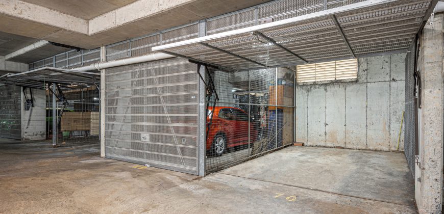 Sold By Sandy Shi & Alex Cheng of “Maison Bridge Property”