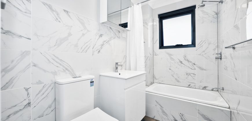 EXCEPTIONAL 2 BEDROOM FULLY RENOVATED UNIT IN HEART OF MERRYLANDS