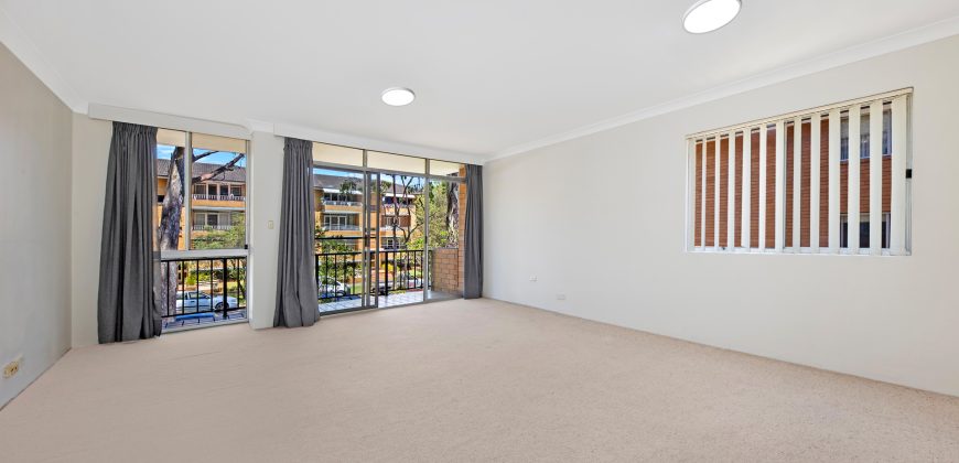 Sold By Sandy Shi of “Maison Bridge Property”