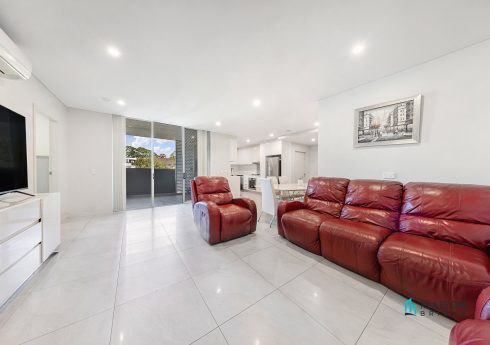 Spacious 2-Bedroom Apartment | Total 112sqm