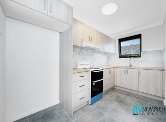 EXCEPTIONAL 2 BEDROOM FULLY RENOVATED UNIT IN HEART OF MERRYLANDS