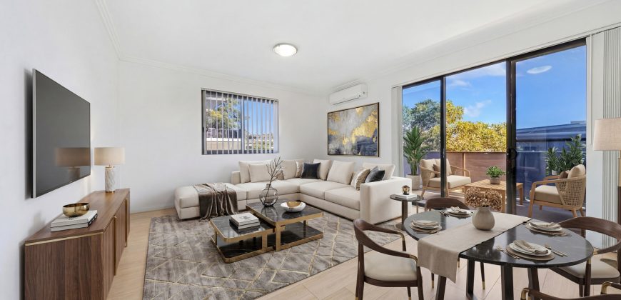 Spacious and Bright North Facing Corner Apartment in a Prime Location