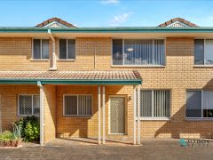 Full Brick! Fresh Painting! Developed By MERITON!