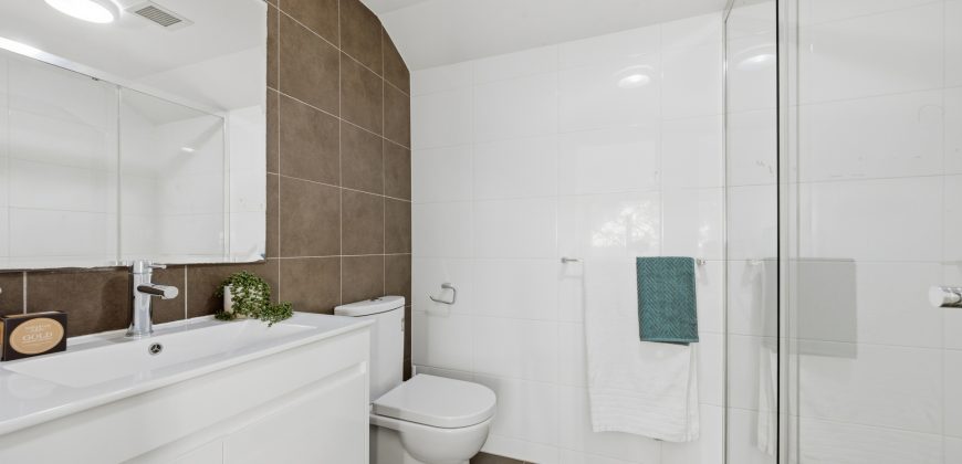 Impressive Family Townhouse, Bordering Eastwood