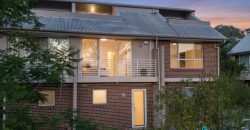 Impressive Family Townhouse, Bordering Eastwood