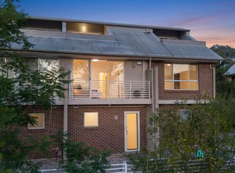 Impressive Family Townhouse, Bordering Eastwood