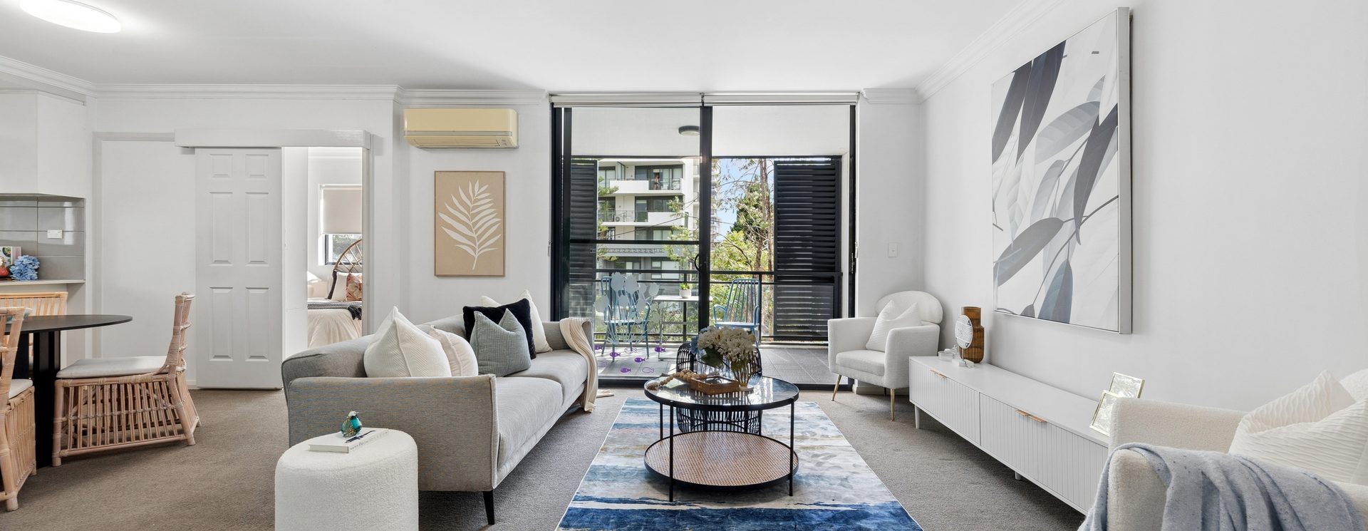 Sold By Sandy Shi “Maison Bridge Property”