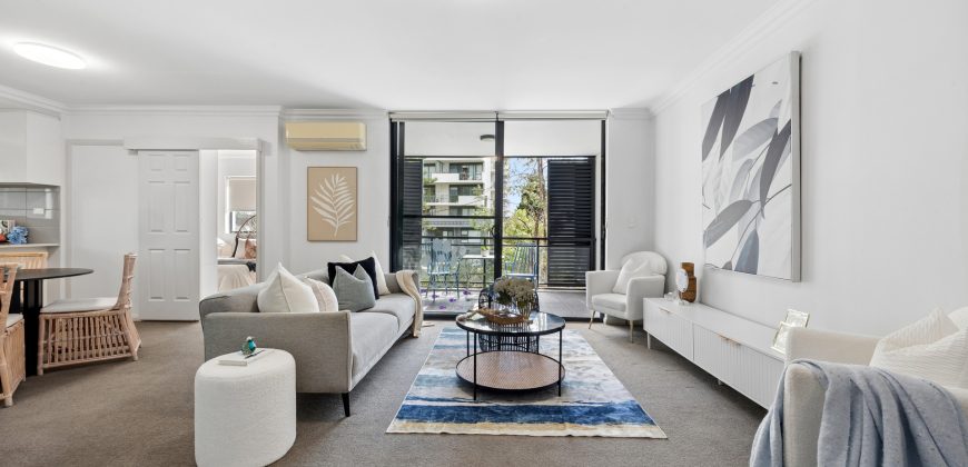Sold By Sandy Shi “Maison Bridge Property”