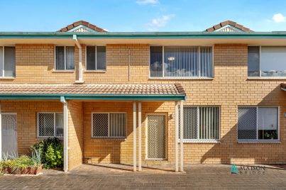 Full Brick! Fresh Painting! Developed By MERITON!