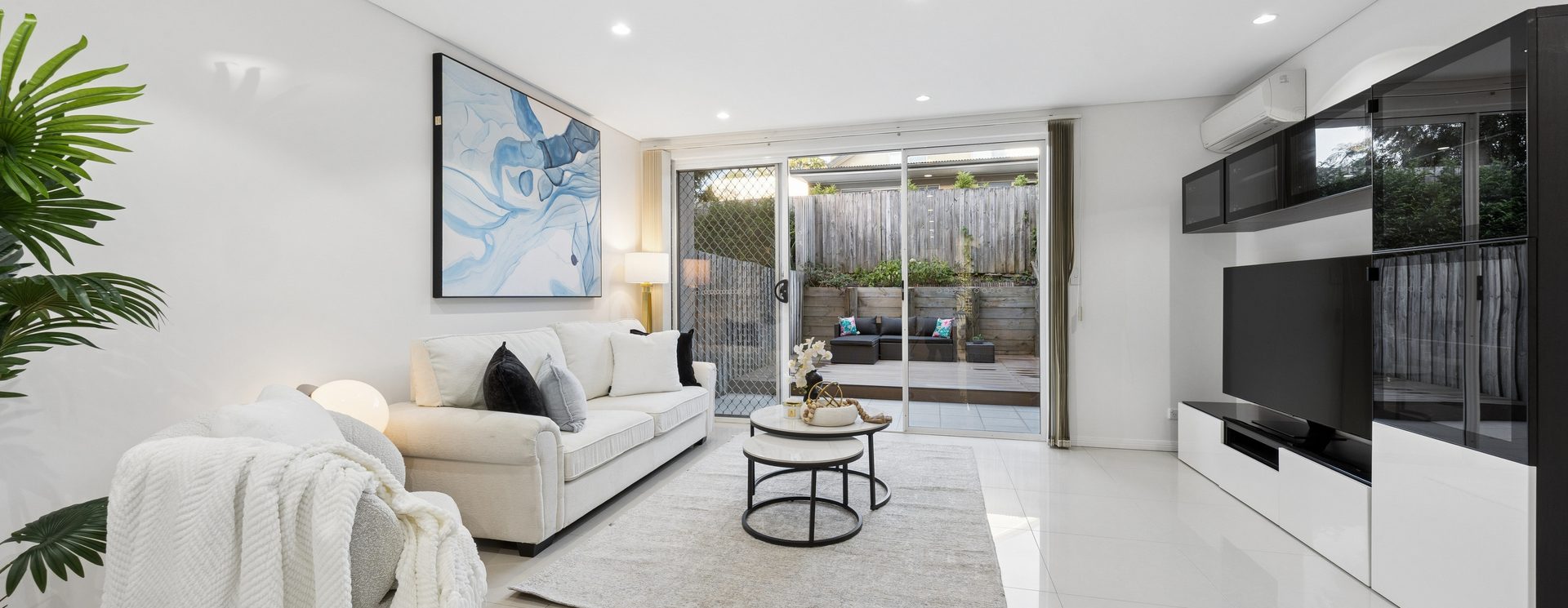 Impressive Family Townhouse, Bordering Eastwood