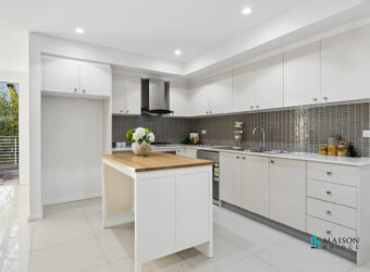 Impressive Family Townhouse, Bordering Eastwood