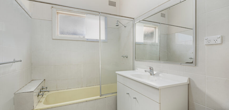 Sold By Sandy Shi & Mandy Huang “Maison Bridge Property”
