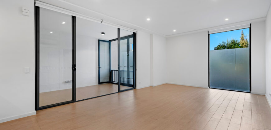 Sold By Sandy Shi “Maison Bridge Property”