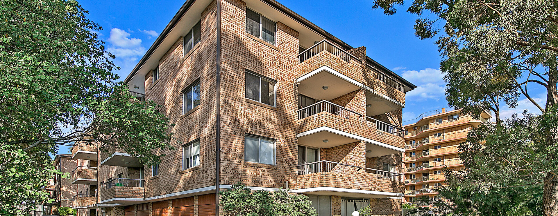 Sold By Sandy & William “Maison Bridge Property”