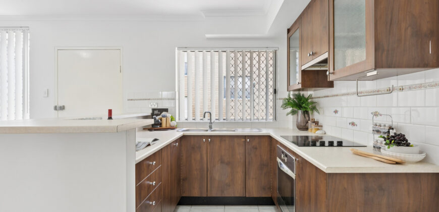 Sold By Sandy Shi & Alex Cheng of “Maison Bridge Property”