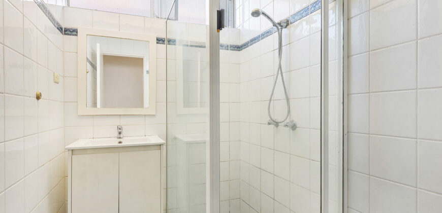 Spacious CBD Unit with Ultimate Convenience