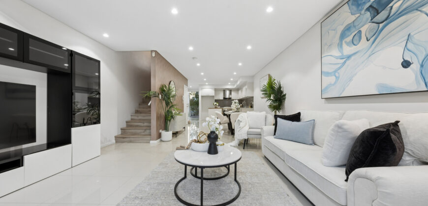 Impressive Family Townhouse, Bordering Eastwood