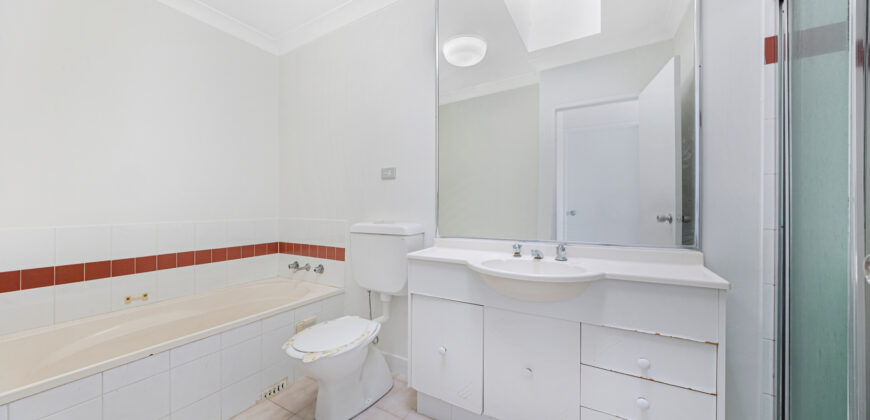 Full Brick, One Common Wall, Developed By MERITON.