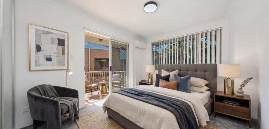 Full Brick, One Common Wall, Developed By MERITON.