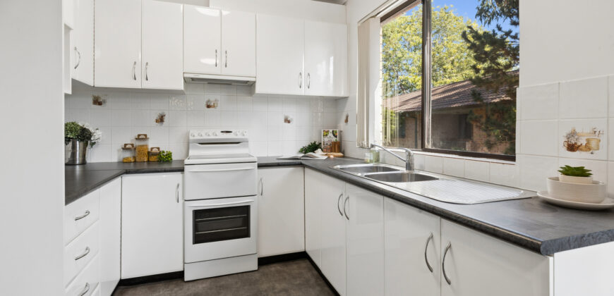Sold By Sandy Shi & Kelly Choi “Maison Bridge Property”
